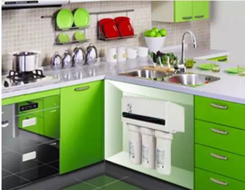 反滲透純水機(jī)設(shè)備